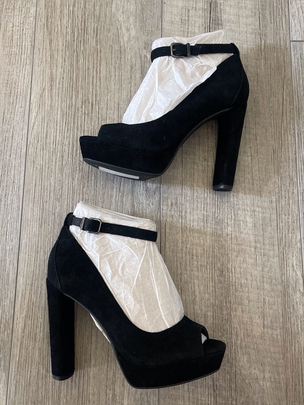 Gianni Bini Women's Black Suede Peep-Toe Platform Heels with Ankle Strap
